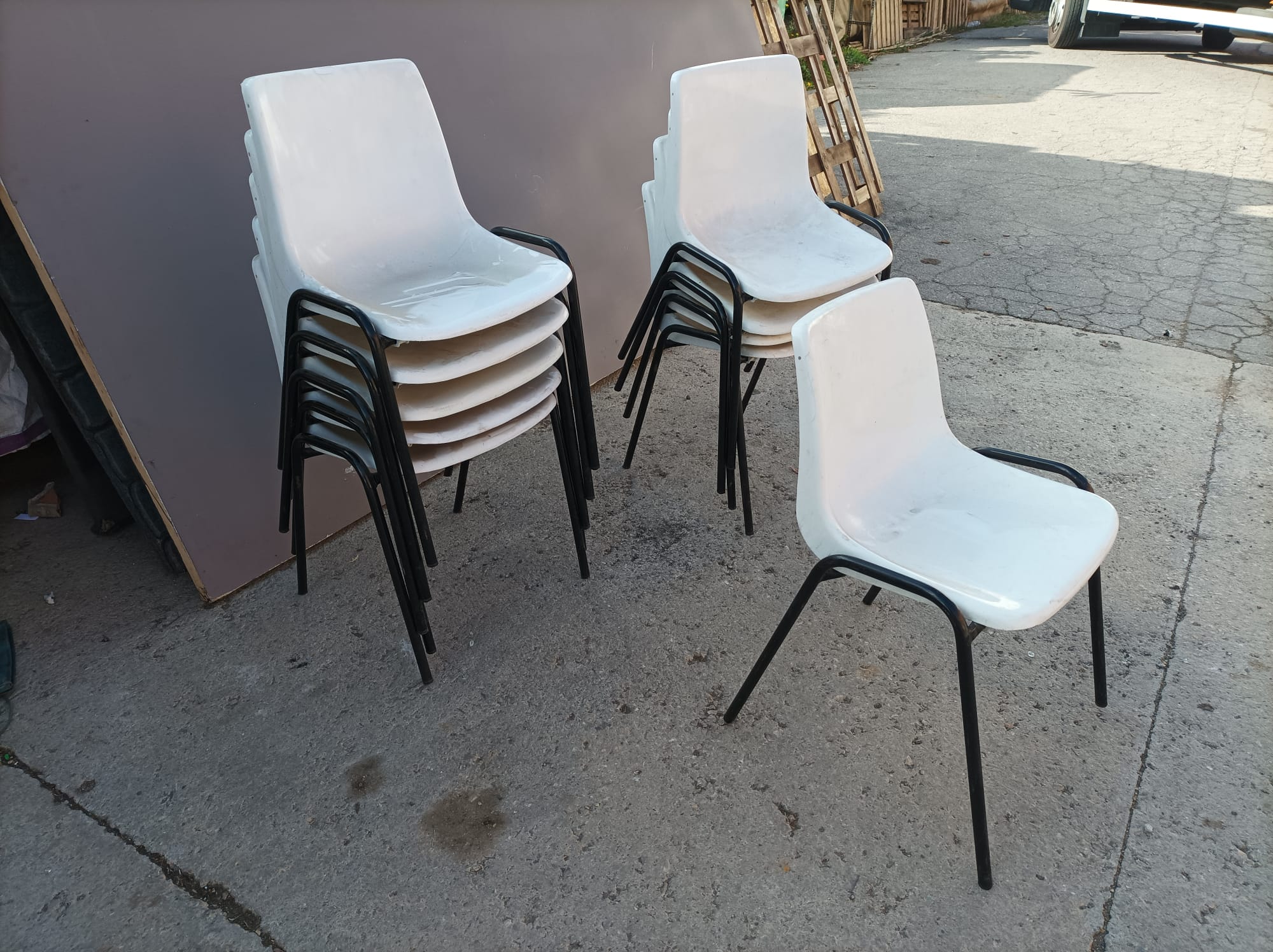 silla apilable plast blanco metal 43.5-73.5x48x45 (22eu) 10u.